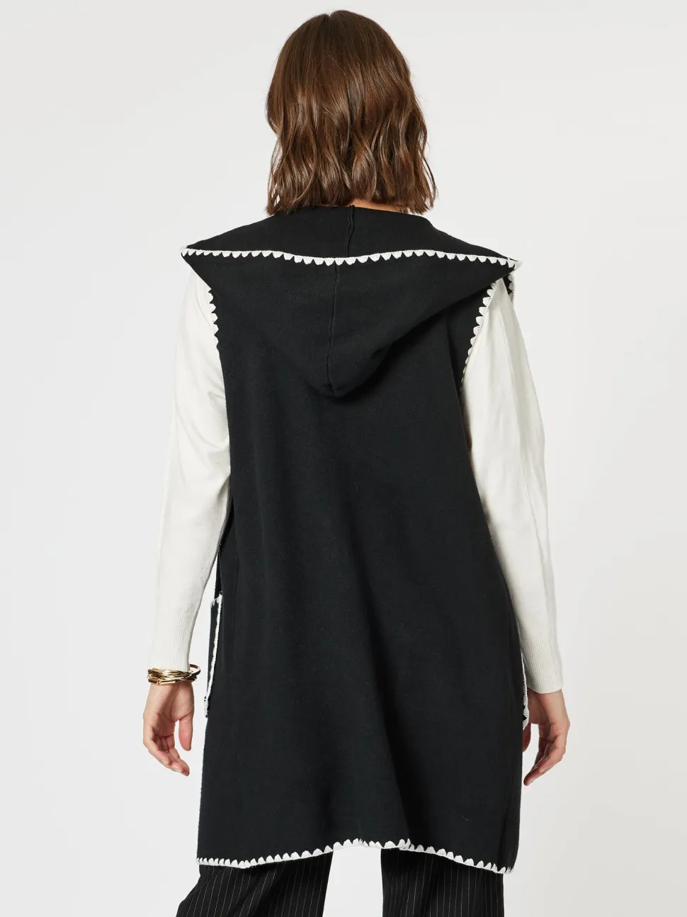 Cosy Contrast Detail Hooded Vest - Black