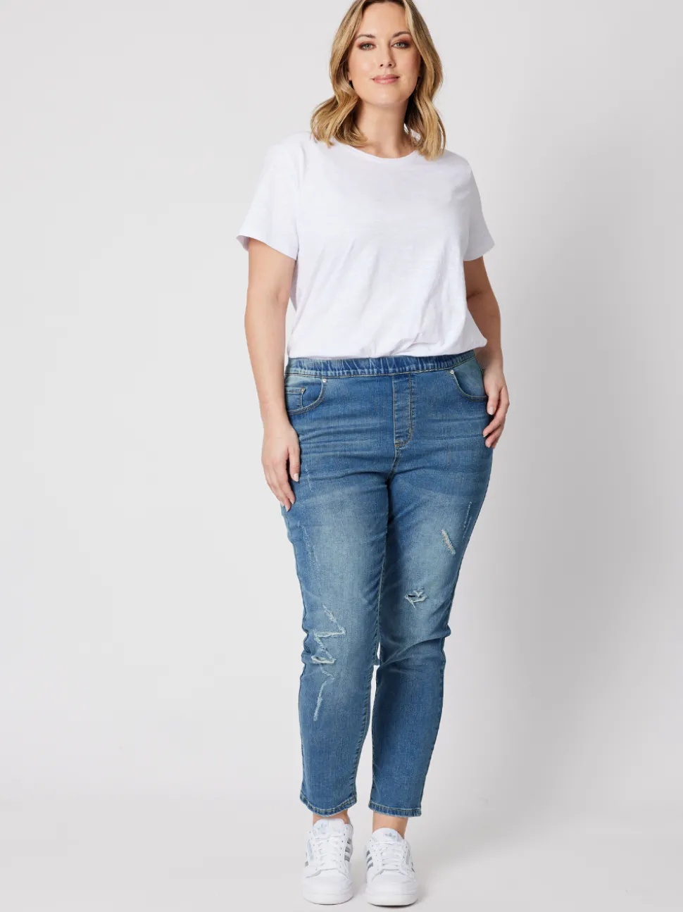 LA Stretch Pull On Jean - Denim