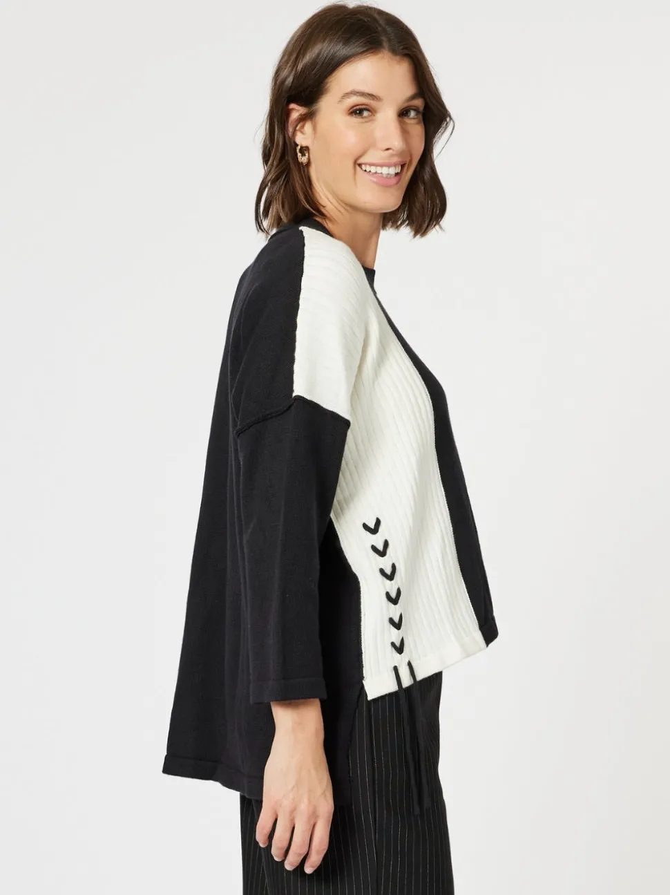 Mode Splice Knit - Black/Ivory