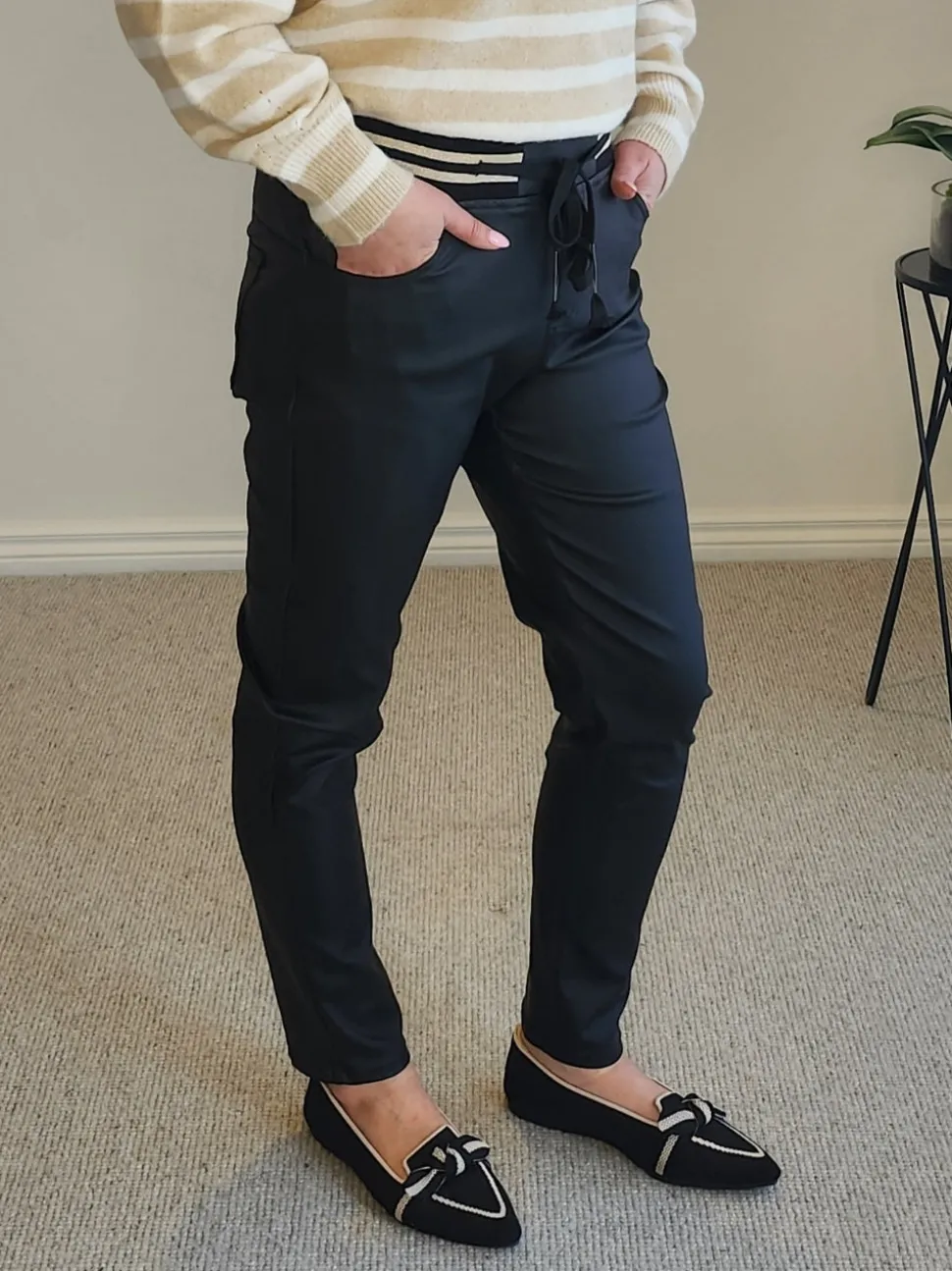 Scuba Wet Look Jogger - Black