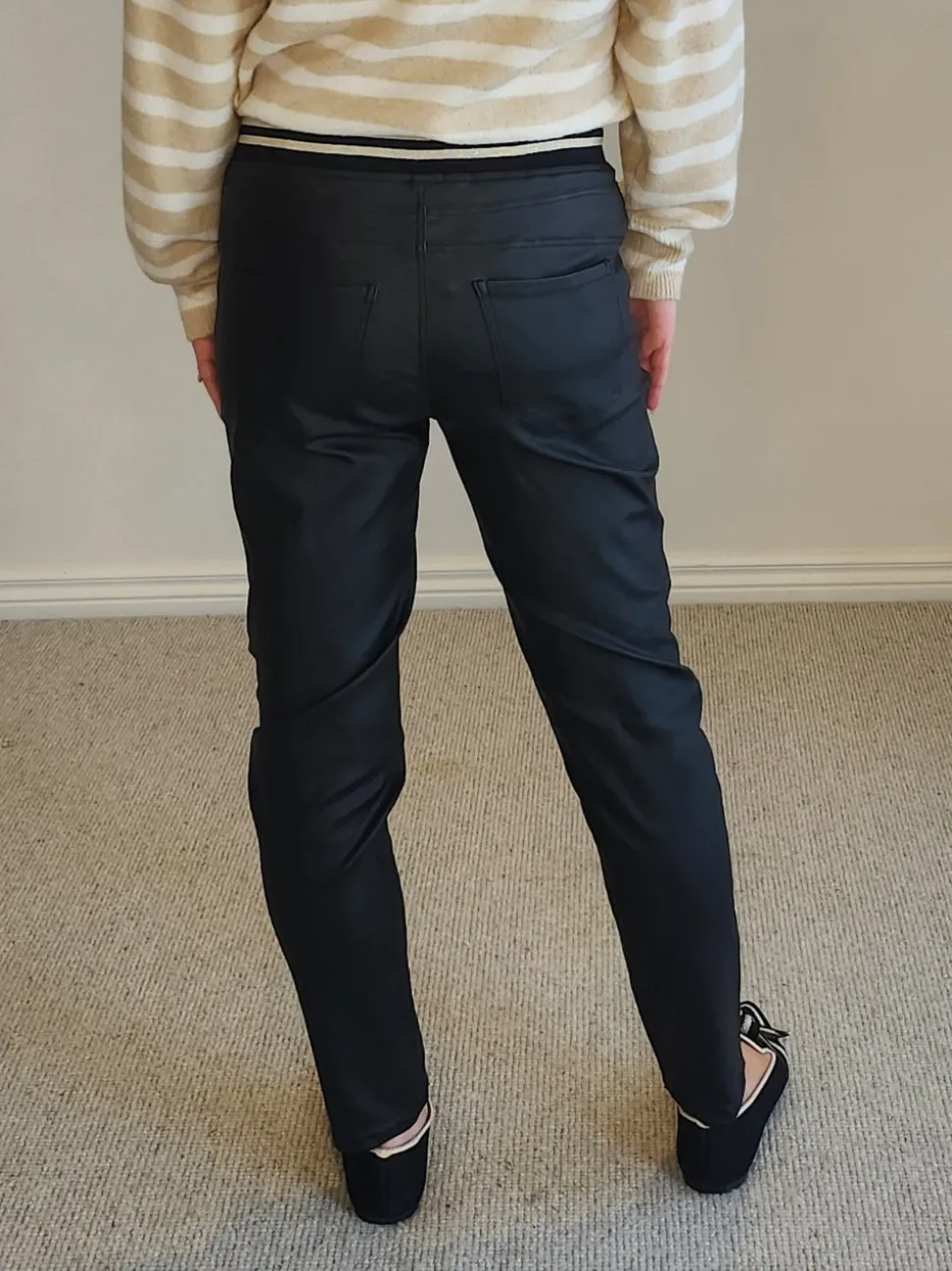Scuba Wet Look Jogger - Black