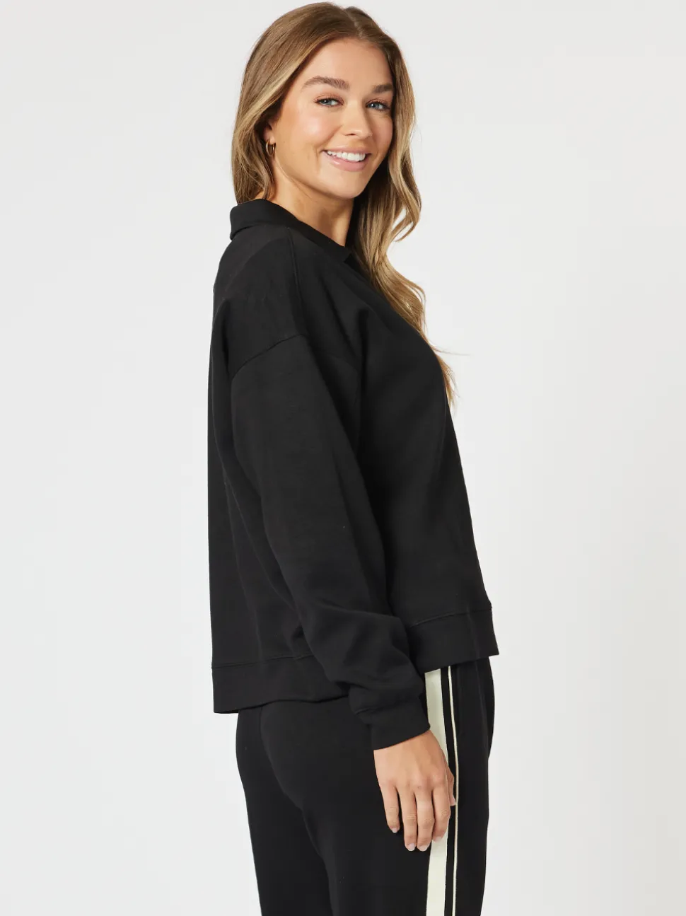 Urban V Neck Sweatshirt - Black